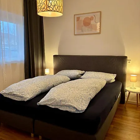 La-huettenfeld Erdgeschoss Apartamento Lampertheim