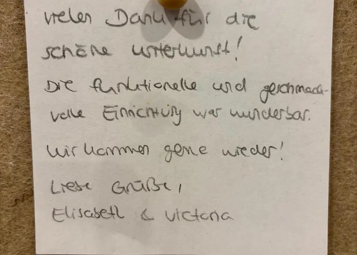 アパート La-huettenfeld Erdgeschoss *